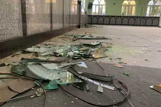 Afeganistão: Sobe para 60 número de mortos em atentado a mesquita xiita