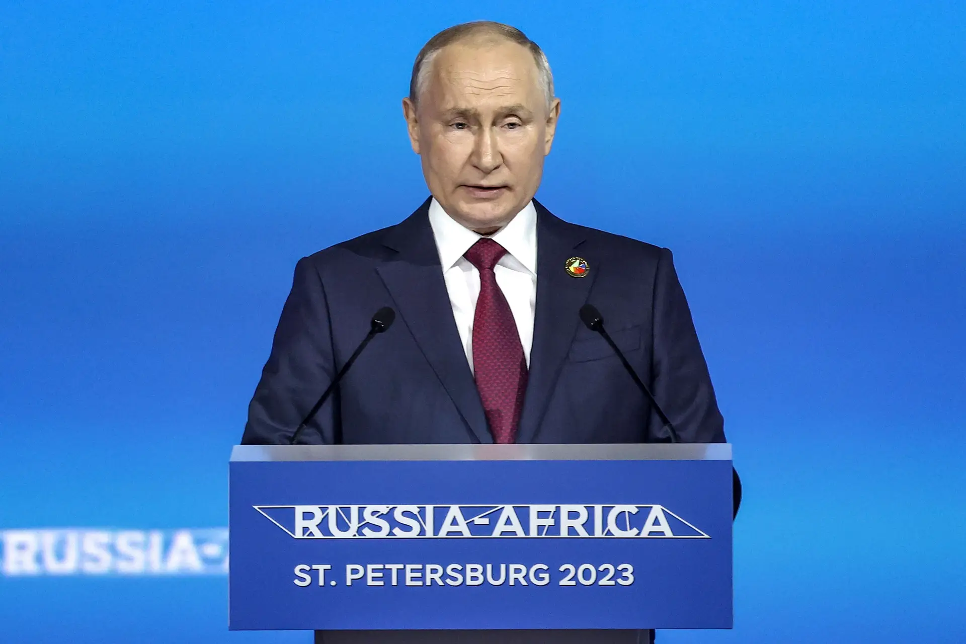 Putin Anuncia Que A R Ssia Pode Fornecer Cereais Para Seis Pa Ses