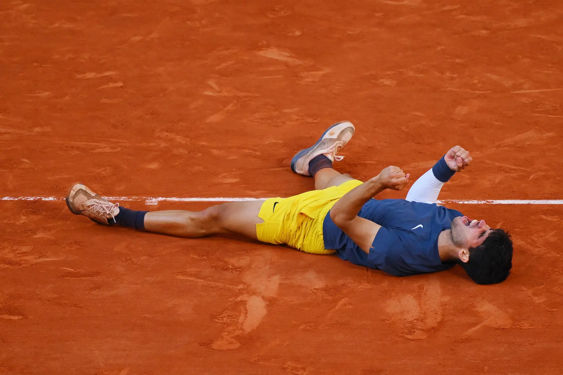 Carlos Alcaraz Derrota Alexander Zverev E Conquista O Roland Garros