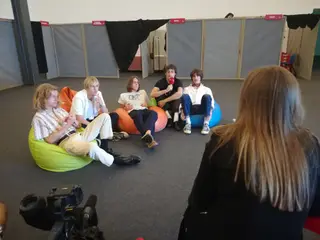 Entrevista à banda Parcels