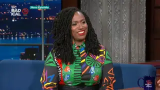 Ayanna Pressley revela "o que lhe passa pela cabeça quando ouve Donald Trump chamar-lhe racista"
