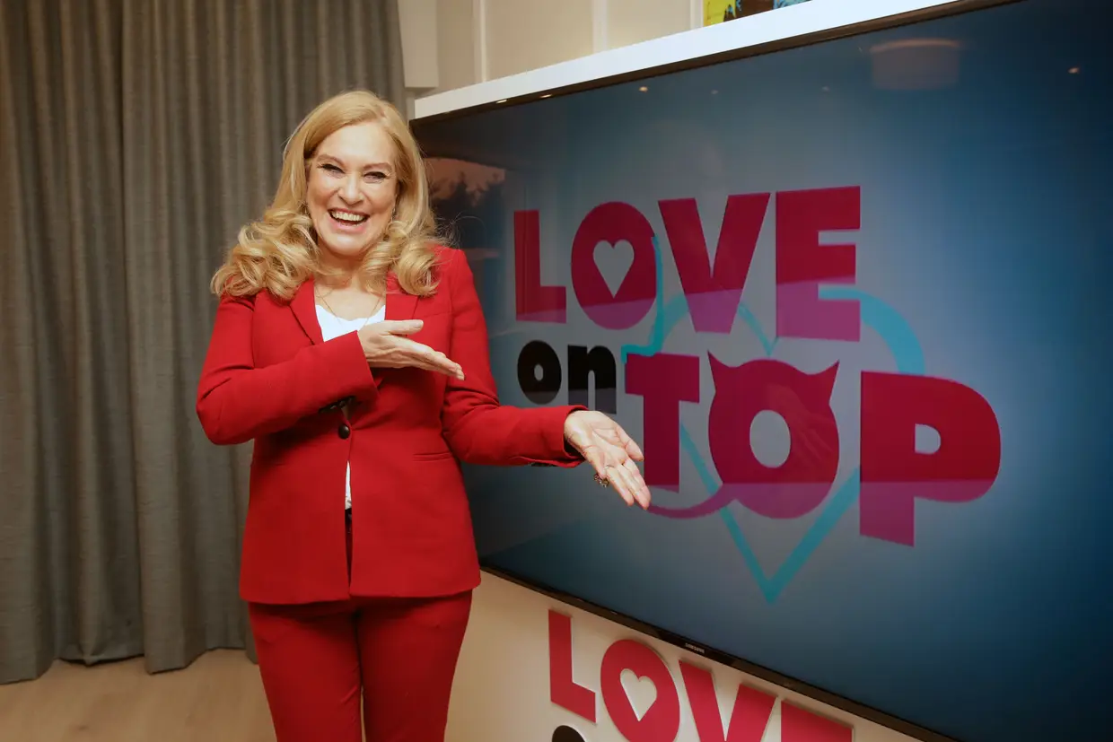 'Love on Top' - 2016