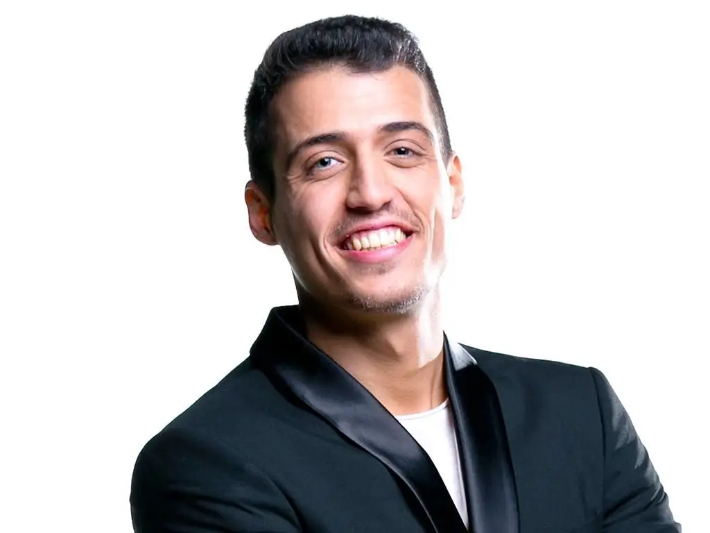 Pedro - O Pedro tem 27 anos, reside em Valongo e tem mestrado em Informática Médica. Atualmente, está a participar como ator numa ficção nacional. Diz que o poder de argumentação é a sua maior qualidade. É teimoso e provocador, consegue persuadir quem quer, a fazer o que lhe convém. Confiante e polémico, vem disposto a jogar com o coração das mulheres e manipular a mente dos adversários. Embarca nesta aventura com o João, o seu irmão mais novo, para juntos viverem mais uma experiência limite.