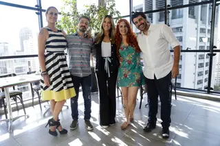 Aritana Maroni, o marido, a apresentadora Ticiane Pinheiro e o outro casal participante