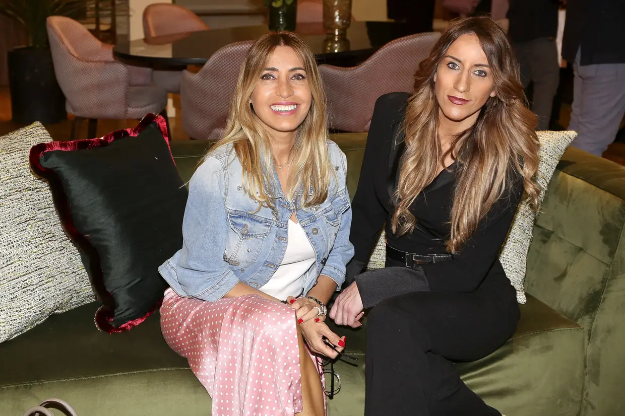 Claudia Jacques e Sandra Sá