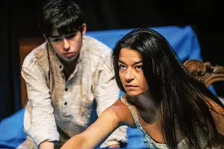 Há um “Retrato de Mulher Árabe que Olha o Mar” para apreciar no Teatro da Politécnica