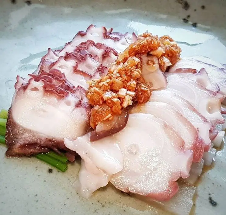 3. Hamo O espaço na capital da Coreia do Sul, Seul, oferece opções como este polvo de vegetais a partir de 8 mil wons coreanos, quem é como quem diz, cerca de 6 euros e 20.