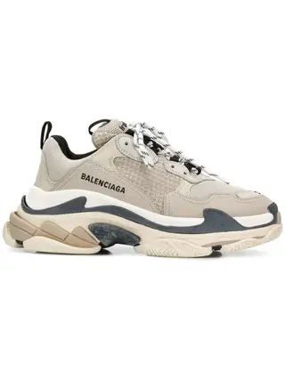 Ténis BALENCIAGA Triple S, €725
