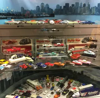 Museu dos Transportes, coleção de miniaturas de automóveis
