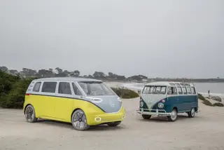 A velha e a nova (por enquanto protótipo) carrinha pão de forma