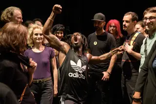 O espetáculo "#PUNK", de Nora Chipamaure, é a primeira parte de uma trilogia e será apresentada em Vila do Conde