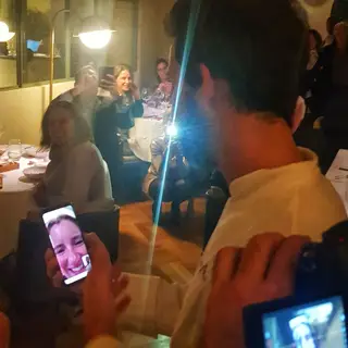 Elena Reygadas, a chefe do restaurante Rosetta, na Cidade do México, recebe os aplausos em direto, em FaceTime com José Avillez