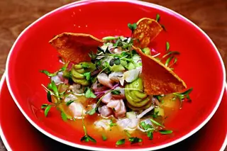 Ceviches compõem metade da ementa do El CLandestino