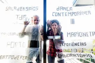 "Interessa-nos este Porto, mais autêntico, mais calmo, onde não há aquela sofreguidão de provar ou de ver isto ou aquilo", dizem Igor Gandra e Carla Veloso, do Teatro de Ferro