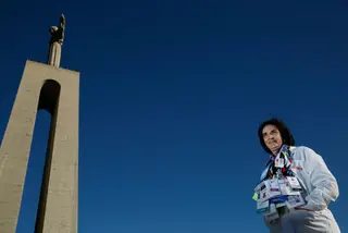 "Eu fui debutante. Na minha família não havia a tradição de tirar cursos superiores", Elvira Fortunato, cientista