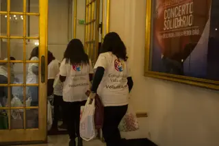 A contabilidade de todos os alimentos doados só ficará concluída nos próximos dias mas, com a ajuda do concerto solidário, a instituição conseguiu encher uma carrinha com bens alimentares