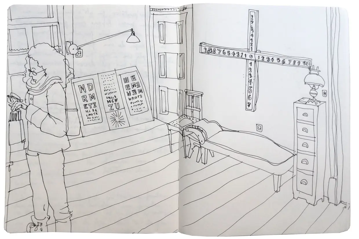 Desenhos feitos no antigo consultório de oftalmologia da rua de Miguel Bombarda