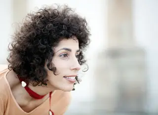 A baiana Márcia Castro vem apresentar o seu mais recente álbum Das Coisas Que Surgem