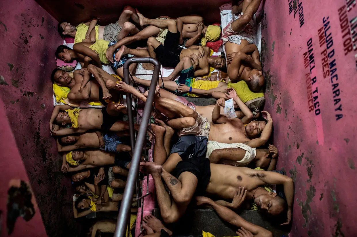 Terceiro posto em Notícias em Geral. Por dentro da prisão mais sobrelotada de Manila, Filipinas, pela lente de Noel Celis