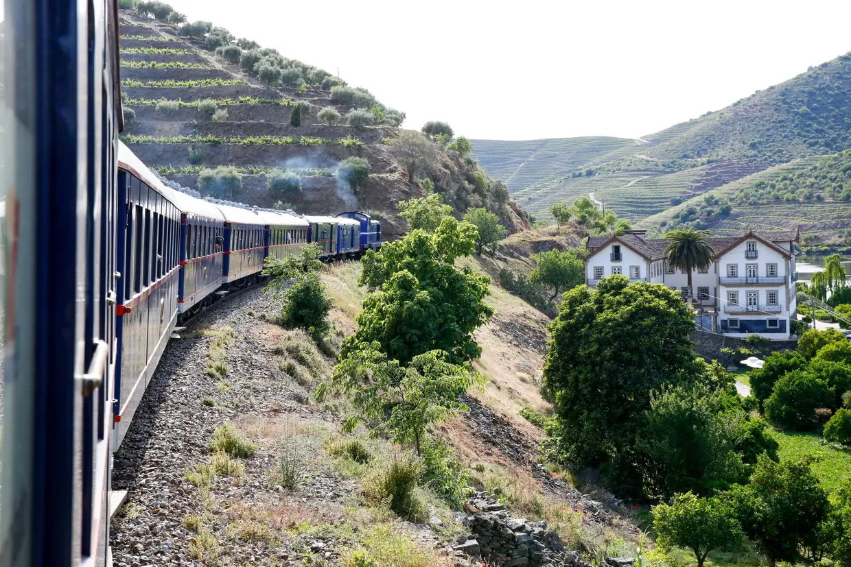 A única paragem do comboio presidencial é na Quinta do Vesúvio, em Numão, Vila Nova de Foz Coa