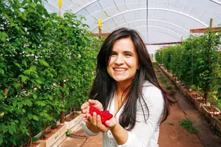 União - A partir de uma pequena exploração em Guimarães, Fernanda Machado conseguiu, em apenas quatro anos, juntar agricultores e passar de uma faturação
de €200 mil para 10 milhões de euros