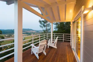 Um dos bungalows do Paraíso Escondido, em São Teotónio