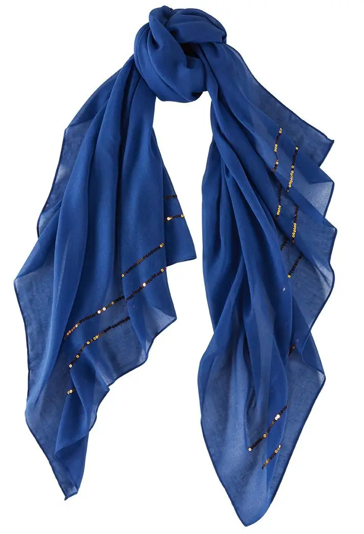 Écharpe (disponível em três cores), €8,99