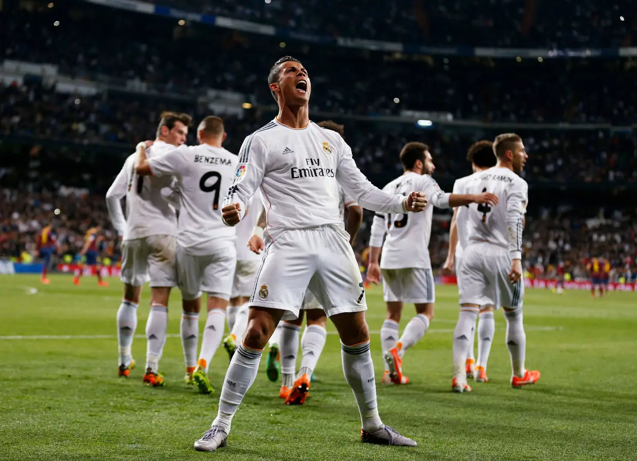 A celebrar um golo contra o Barcelona em 2014