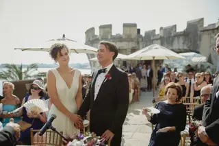 Os americanos Julia e Patrick no dia do "sim" no Forte da Cruz, no Estoril