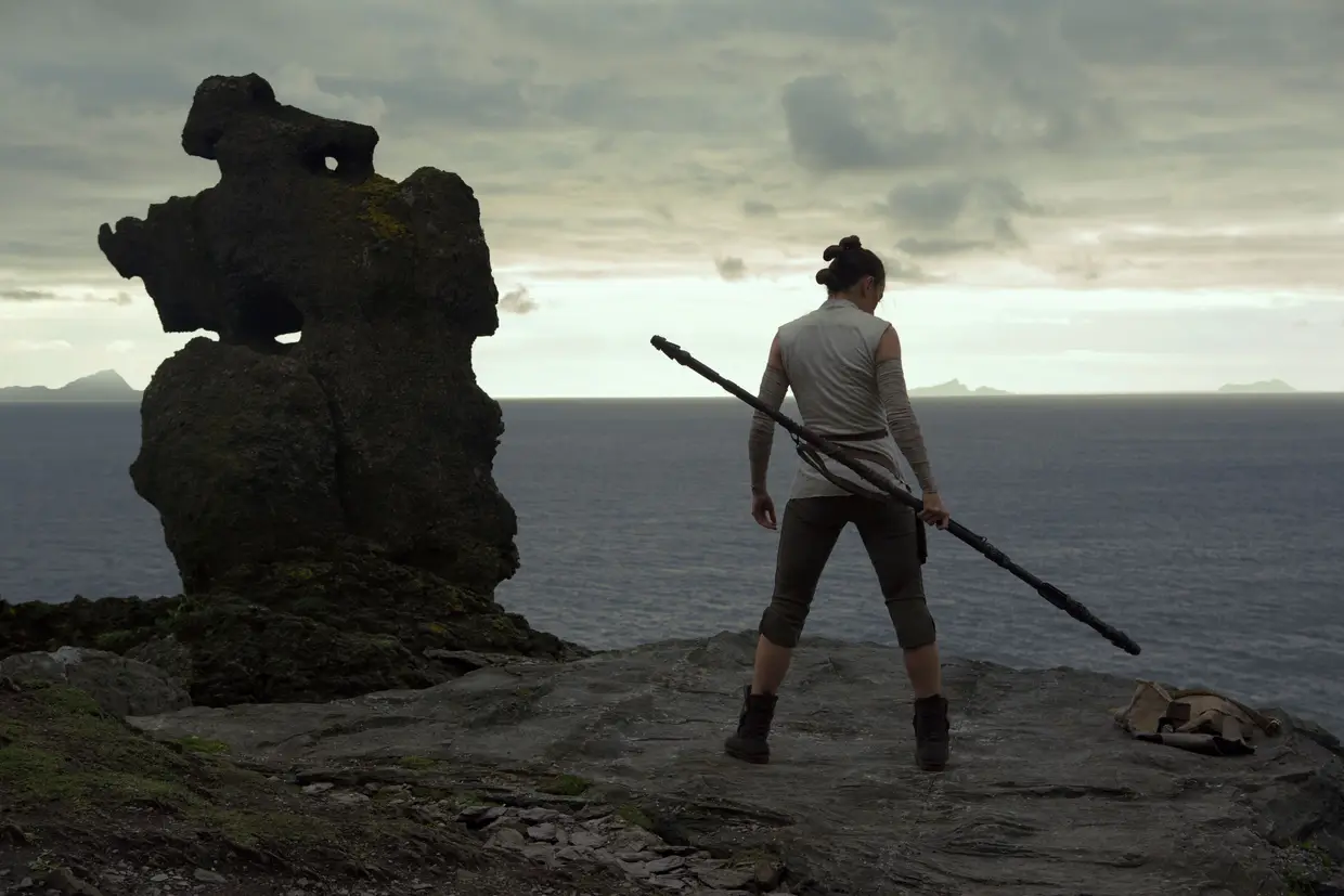 Rey em Ahch-To: a orfã candidata a Jedi enfrenta treinos intensos e velhos fantasmas para controlar a Força