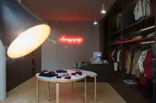 Além da loja no Porto, as coleções da Cherrypapaya continuam a vender-se online no site www.cherrypapaya.com