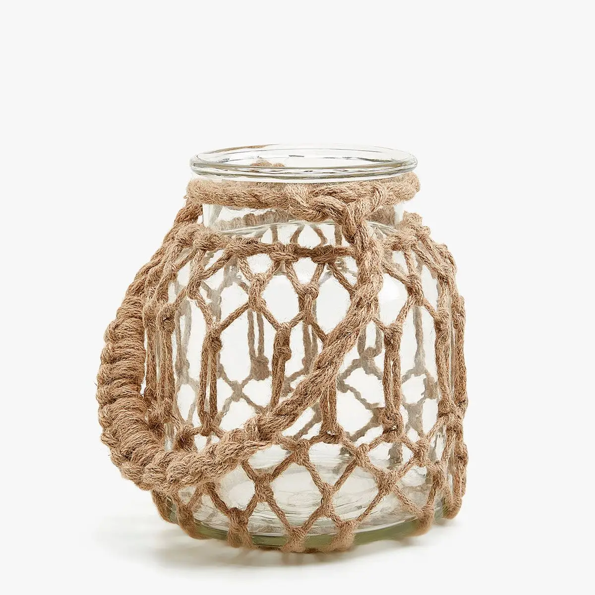Lanterna, Zara, €29,99