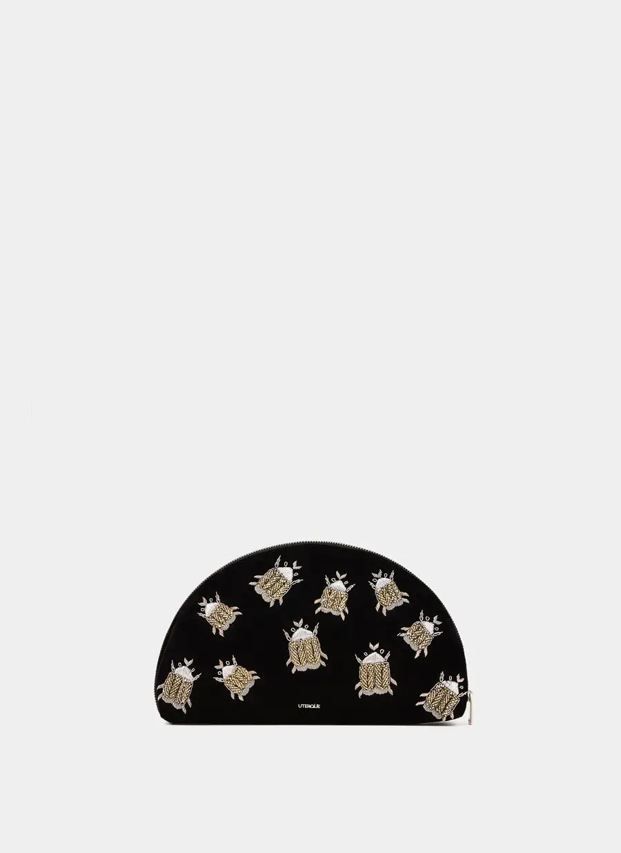 Clutch, Uterqüe, 99 euros