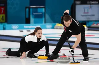 Alexander Krushelnitskiy, vencedor da medalha de bronze juntamente com a sua mulher Anastasia Bryzgalova, está sob suspeita de doping