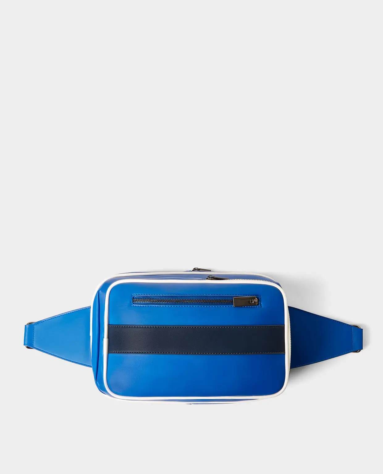Bolsa de tiracolo, Zara, €29,95