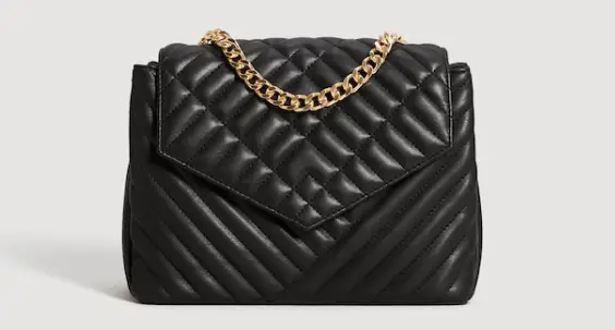 1. Carteira, Mango, 25,99 euros