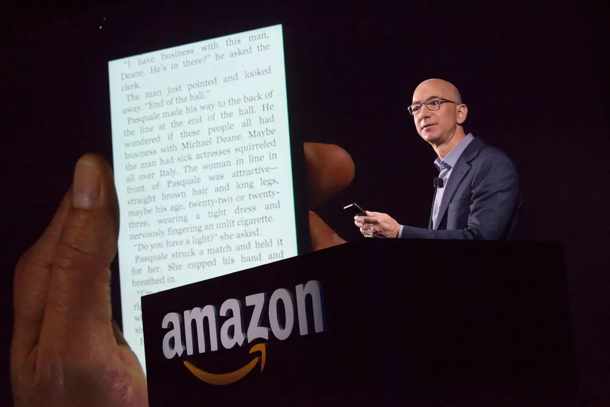 1 - Jeff Bezos – O CEO da Amazon consolida-se como o mais rico, com uma fortuna avaliada em 112 mil milhões de dólares