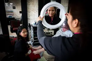 Meena Lama tem o seu salão de cabeleireiro em Arroios