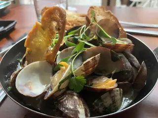 Ameijoas à Bulhão Pato