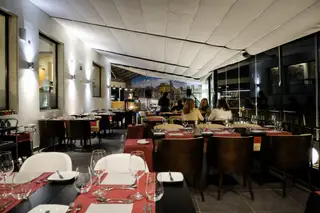 A sala tem uma das melhores vistas sobre a cidade