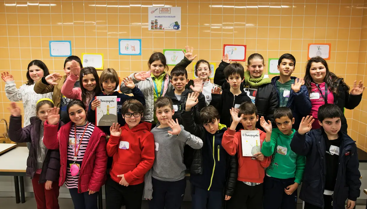 Os alunos do 4º.B depois da sessão de esclarecimento sobre «O Principezinho»