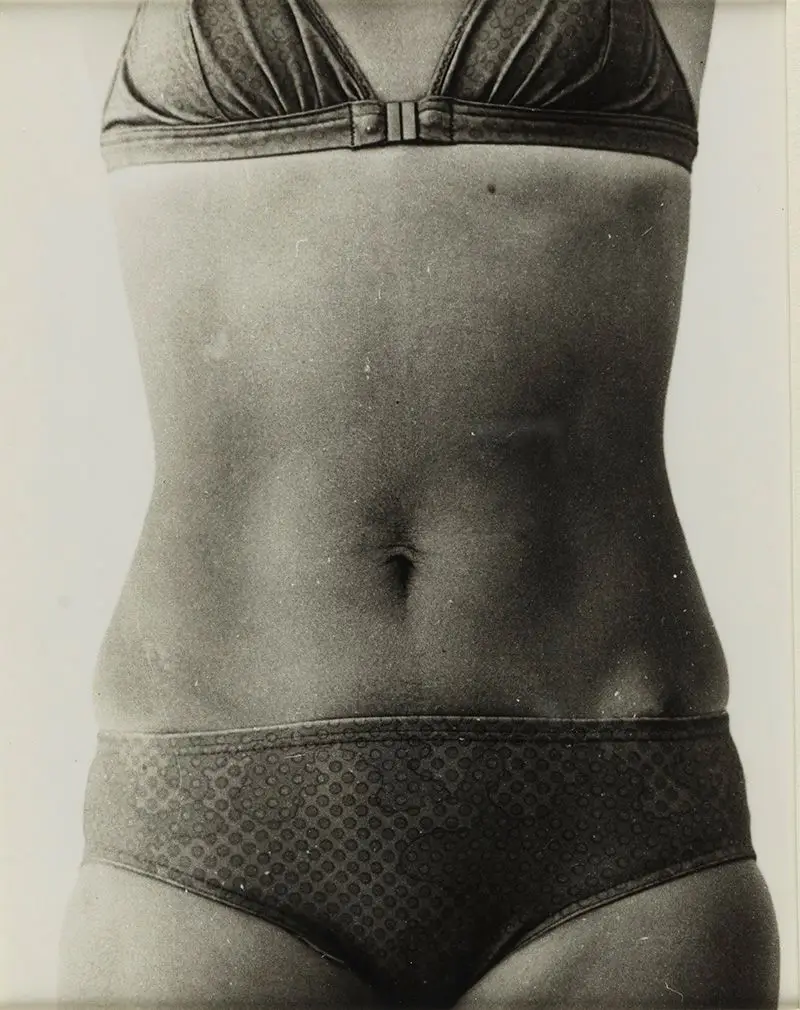 João Cutileiro (1937)«Verão», 1973. Fotografia a p/b sobre papel, 22 x 17,5cm. Coleção Phantasma. Foto: Carlos Azevedo. © João Cutileiro