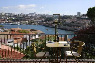 O restaurante Digby tem uma varanda privilegianda sobre o Douro