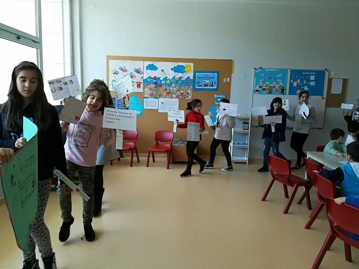 Cada aluno apelou ao livro que escolheu