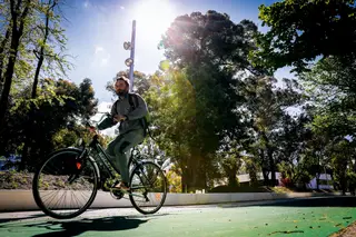 No Jardim Mário Soares, renovaram-se os pavimentos para as bicicletas e ampliaram- -se os parques infantis.