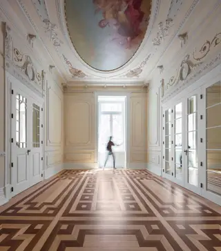 Interior do edifício República 37