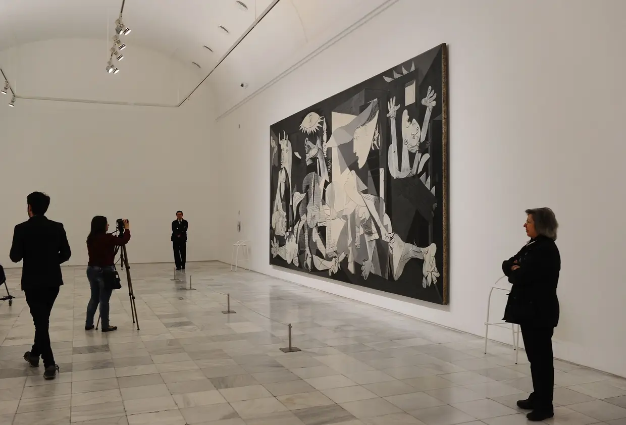 17. Museu Rainha Sofia (Madrid, Espanha) – O museu mais visitado de Espanha tem como um dos seus símbolos máximos o quadro pintado por Pablo Picasso, Guernica.