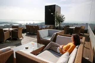 Aos sábados, quinzenalmente, há sunsets no 19º piso do Porto Palácio Hotel