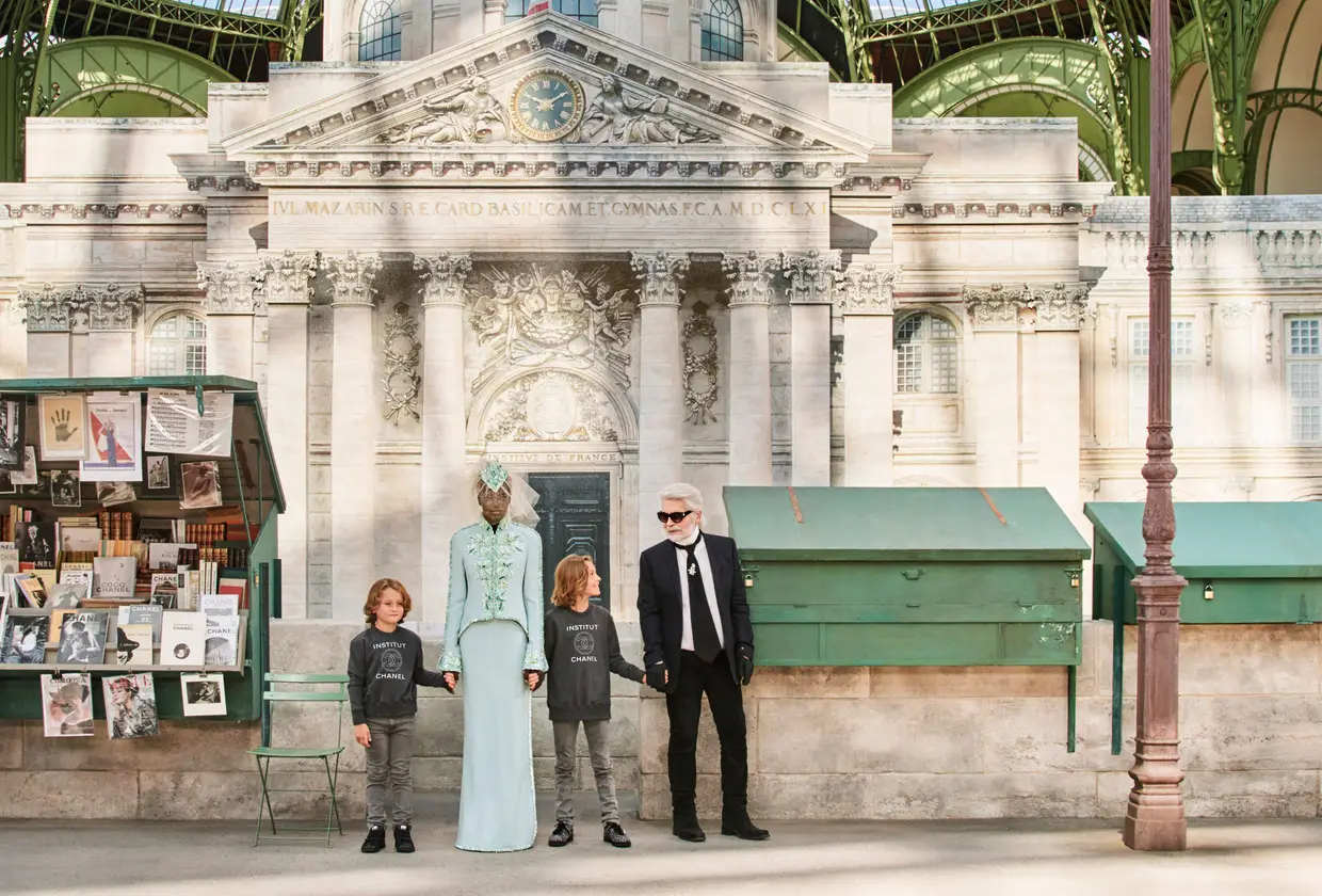 No final do último desfile de alta-costura da Chanel, em julho de 2018, em Paris