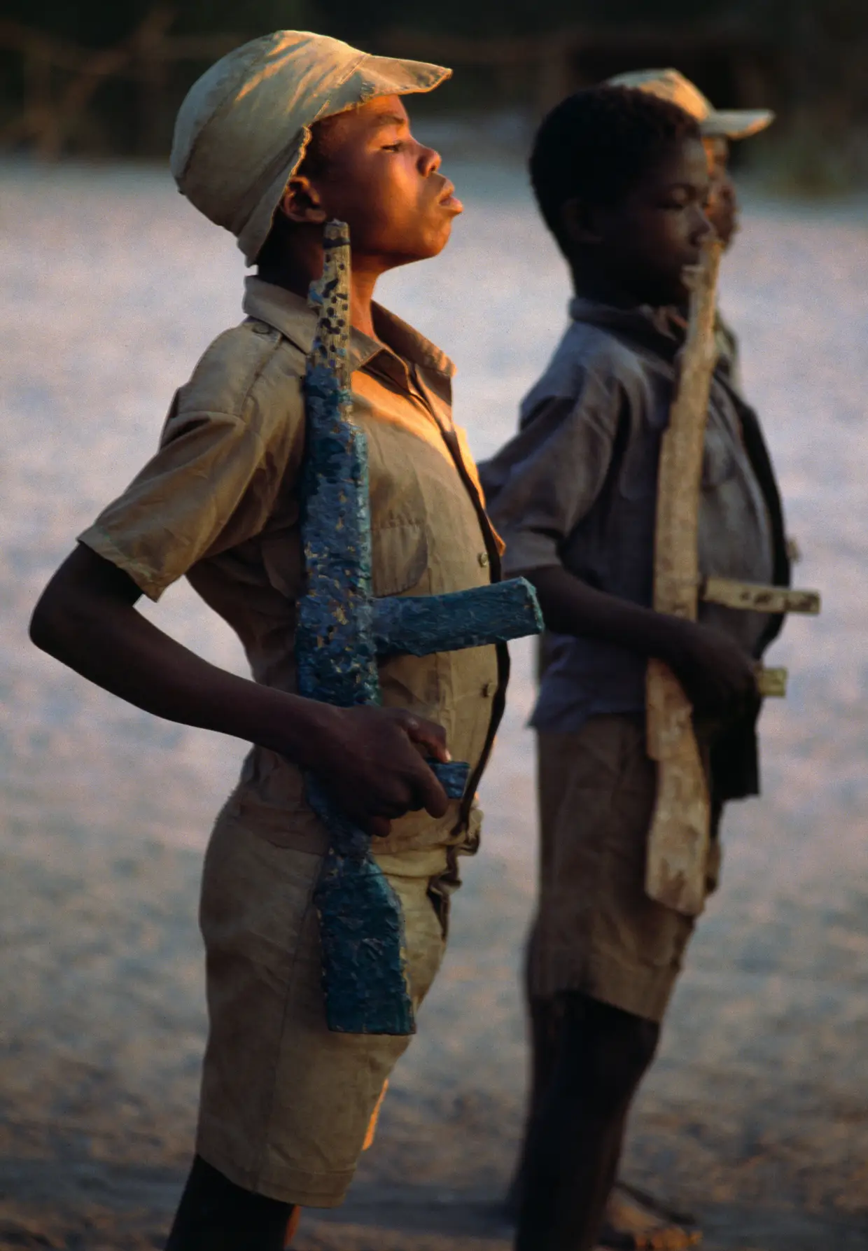 O fotógrafo sul-africano Cloete Breytenbach exibe pela primeira vez “Angola War 1967-1982”, fotografias tiradas durante o tempo em que foi autorizado a acompanhar a UNITA e a SADF e a registar o conflito angolano